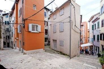 Apartment And Studio Ca’ 3 Vie