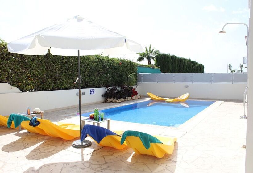 Avrora Villa Pv