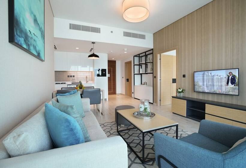 هتل Millennium Executive Apartments Mont Rose