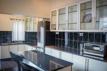 Infinitehomes