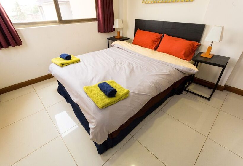 La Casa Baatsona Apartments