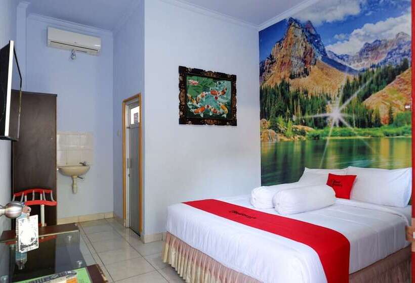 پانسیون Reddoorz Near Mayura Park Lombok