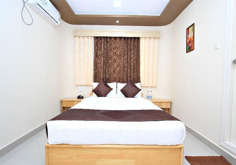 Отель Bluemoon Comforts, Koramangala By Oyo Rooms