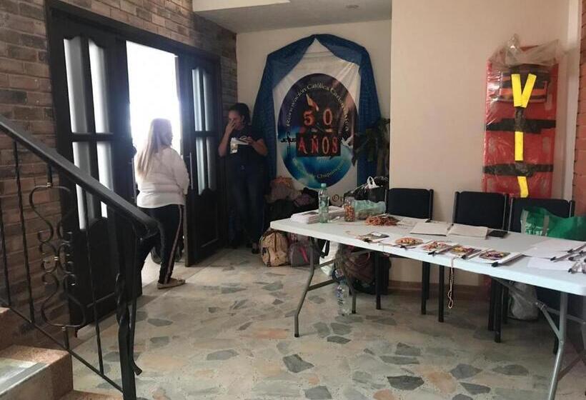 בית מלון כפרי Engatama