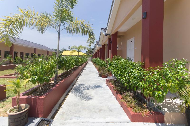 هتل Nahdhoh Langkawi Resort