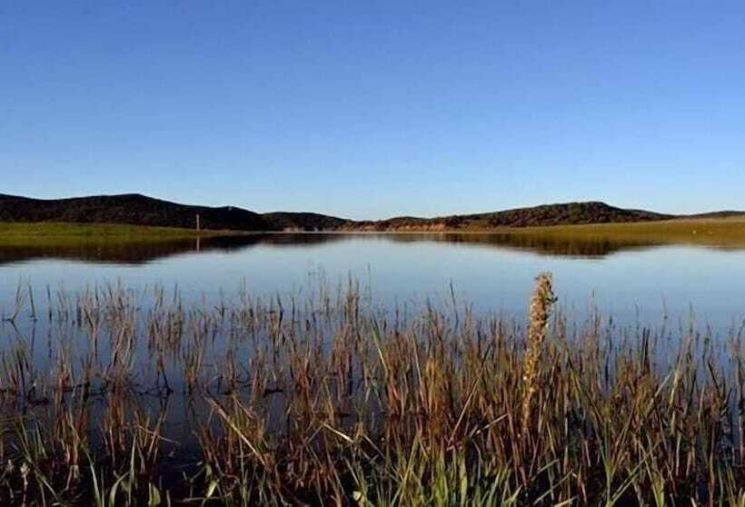 هتل Wakana Lake Glamping