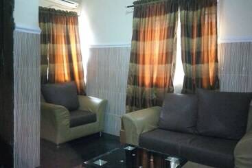 Jam Bed Hotel And Suites Abeokuta