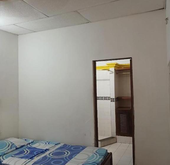 پانسیون Hospedaje Eden