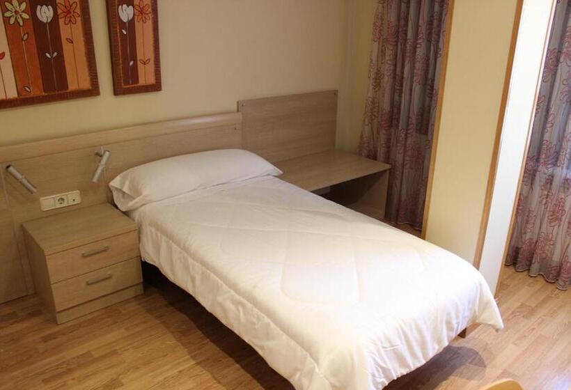 پانسیون Hostal San Isidro