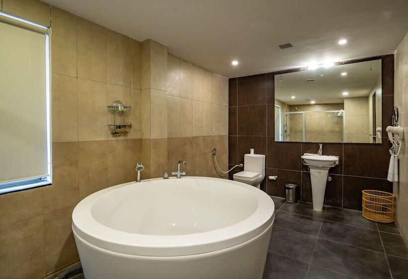Grand Serenaa Hotel And Resorts