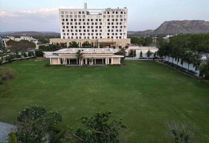 هتل Doubletree By Hilton Jaipur Amer