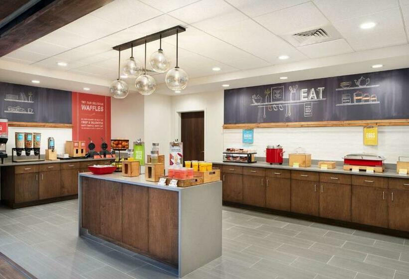 Отель Hampton Inn Clewiston