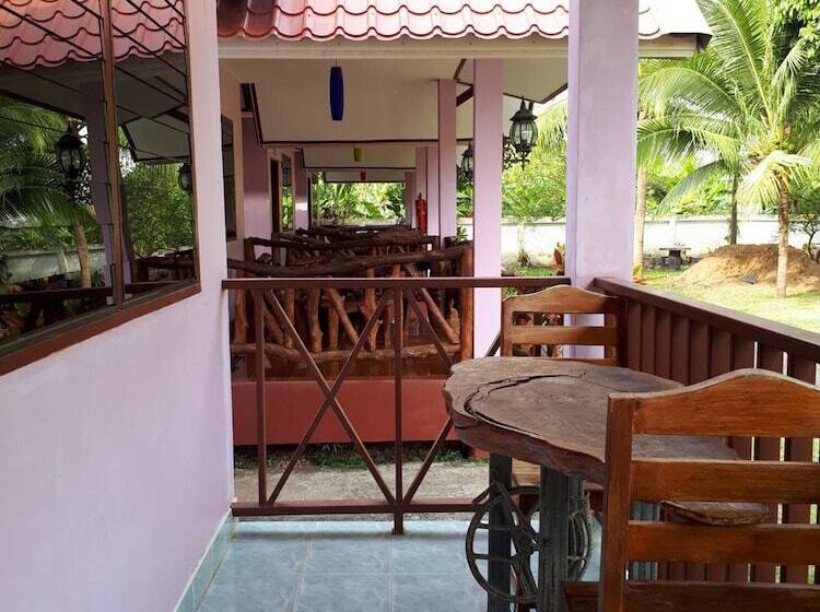 בית מלון כפרי Smart Resort