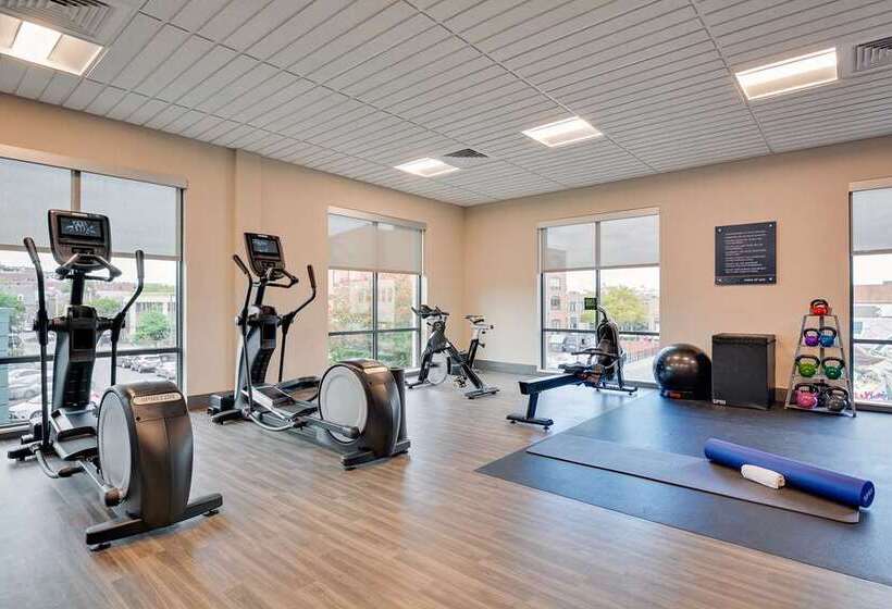 酒店 Hampton Inn Salem Boston