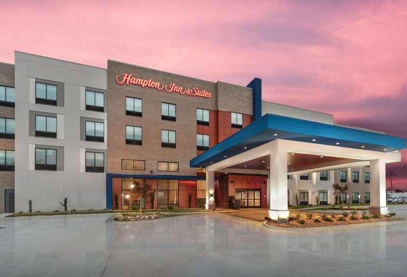 هتل Hampton Inn & Suites Conway