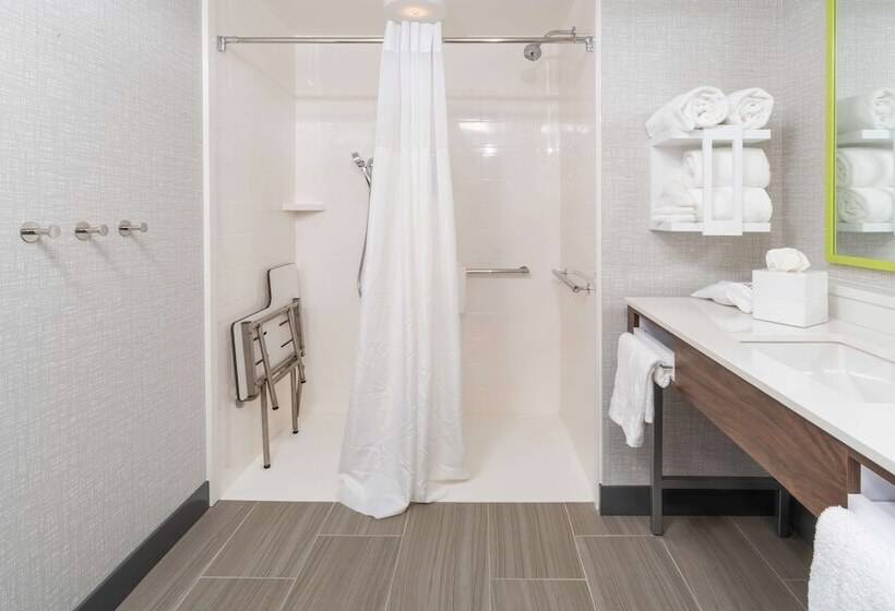 هتل Hampton Inn & Suites Conway
