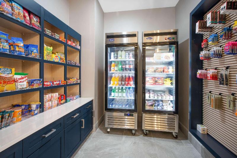 هتل La Quinta Inn & Suites By Wyndham Manassas, Va  Dulles Airport