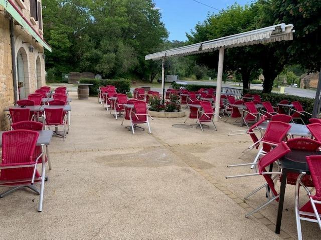 Kinoux’s Hotel Restaurant