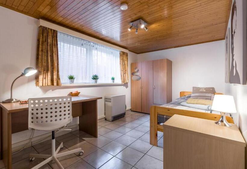 هاستل Homestay Gent Merelbeke Self Check In Service