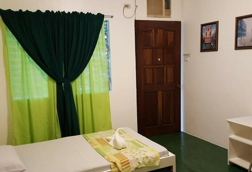 هتل Citadel Alona Inn