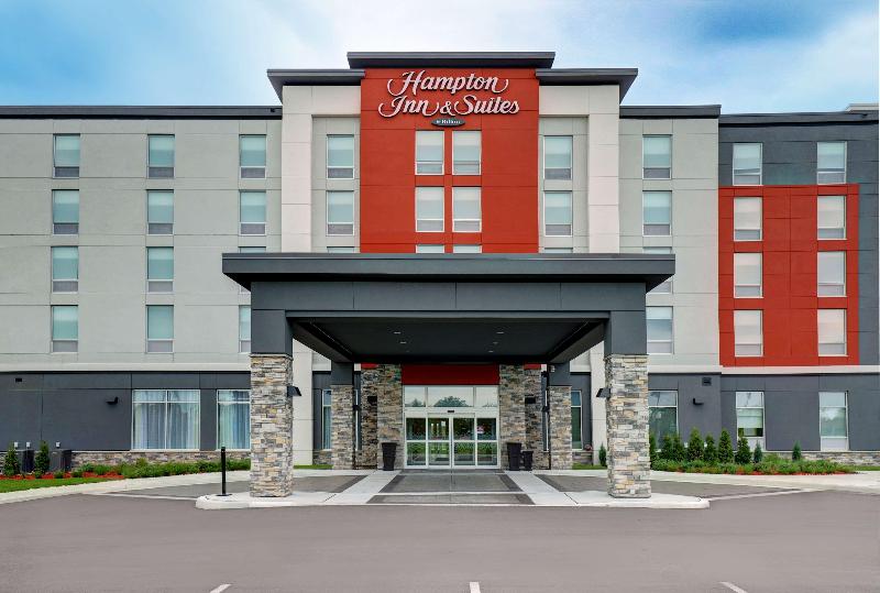 هتل Hampton Inn & Suites By Hilton Belleville