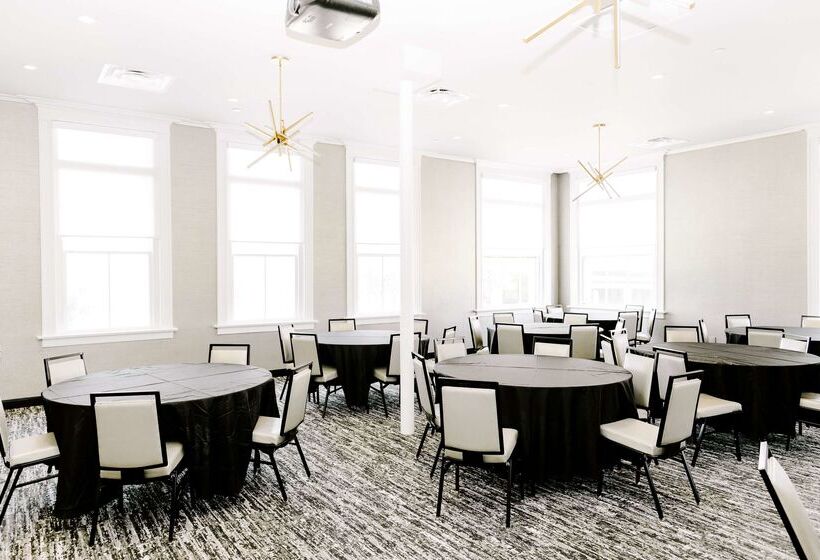 هتل Aiden By Best Western San Antonio Riverwalk