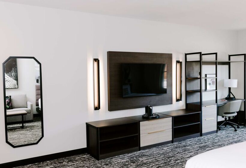 هتل Aiden By Best Western San Antonio Riverwalk