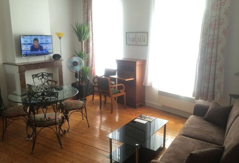 هتل Appartements Du Beffroi