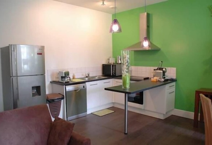 هتل Appartements Du Beffroi