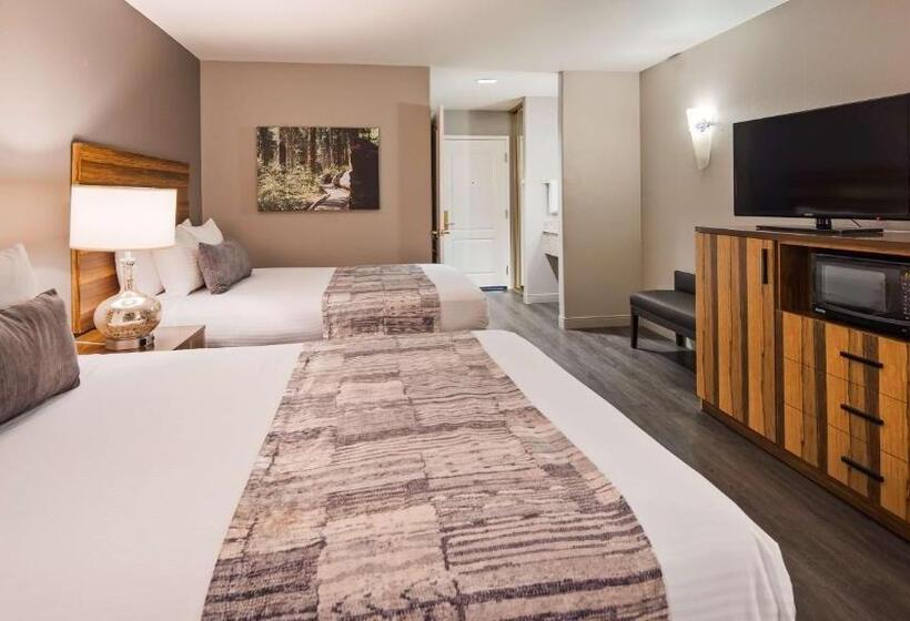 Отель Best Western Cedar Inn & Suites