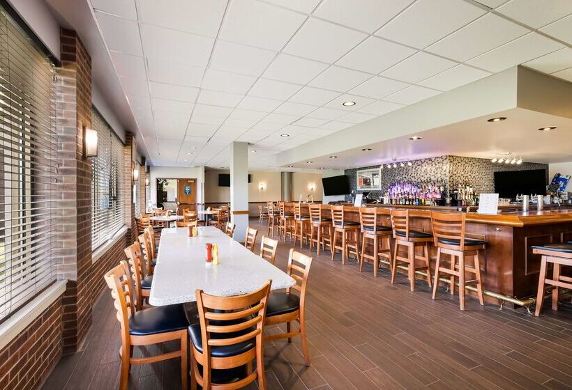 ホテル Best Western Grand Victorian Inn