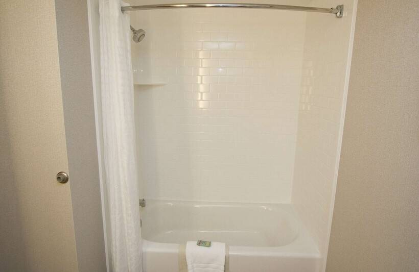 בית מלון כפרי Best Western Holiday Hills