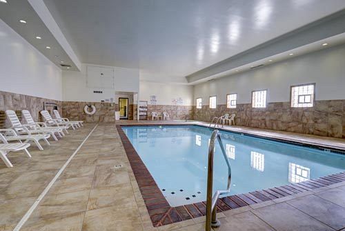 Hotel Boarders Inn & Suites - Kearney