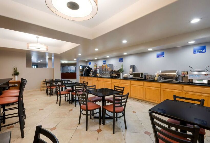 هتل Best Western Lanai Garden Inn & Suites
