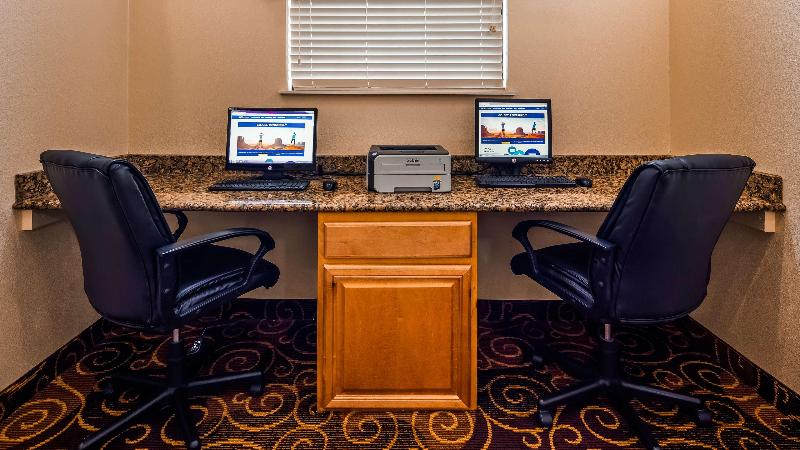 هتل Best Western Northwest Inn