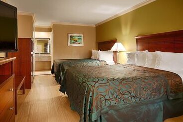 هتل Best Western Paradise Inn