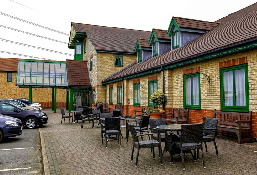 Best Western Plus Bentley Hotel, Leisure Club & Spa