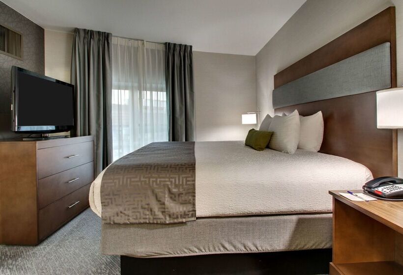 هتل Best Western Plus Boston