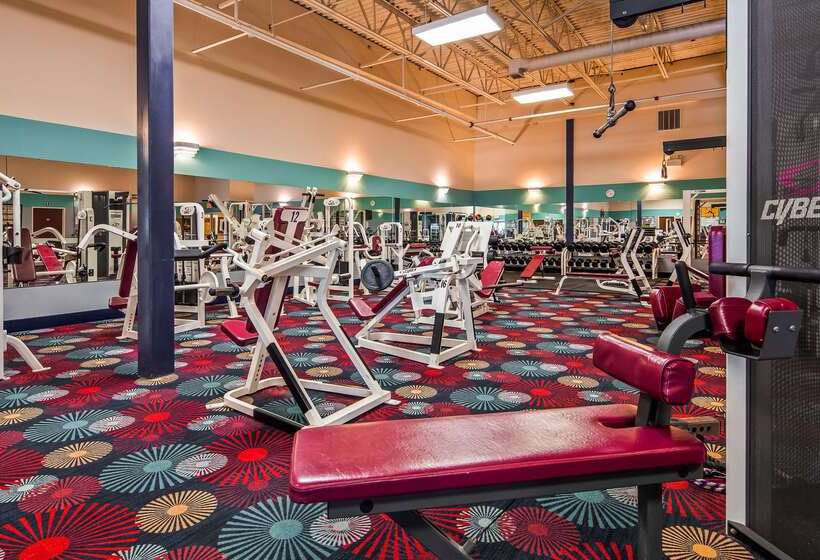 호텔 Best Western Plus Brandywine Inn & Suites