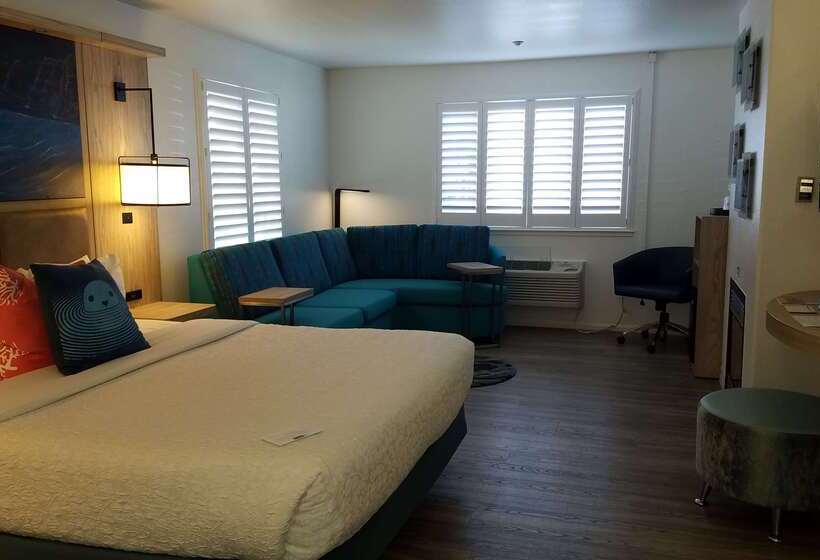 هتل Best Western Plus Capitola By The Sea Inn & Suites
