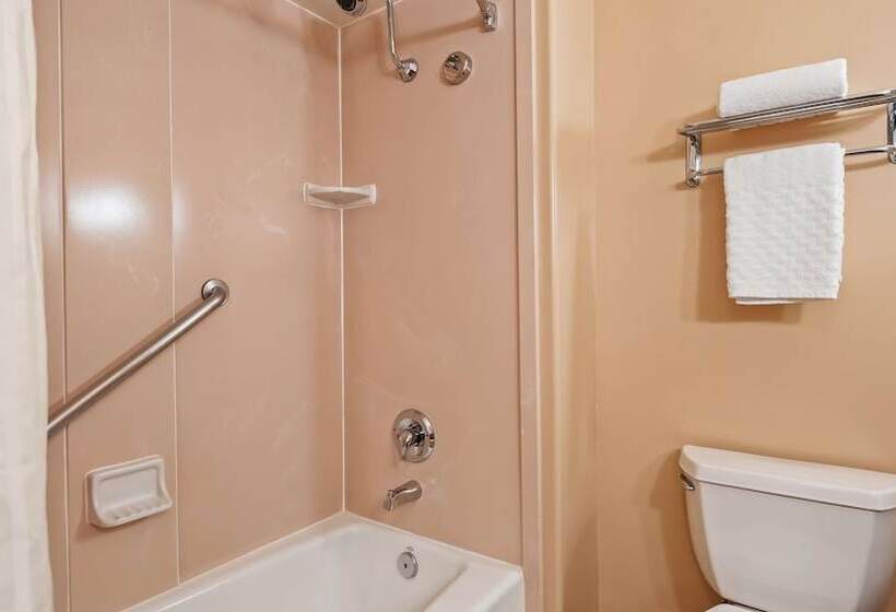 هتل Best Western Plus Capitola By The Sea Inn & Suites