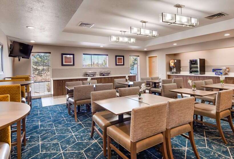 هتل Best Western Plus Gateway Inn & Suites   Aurora