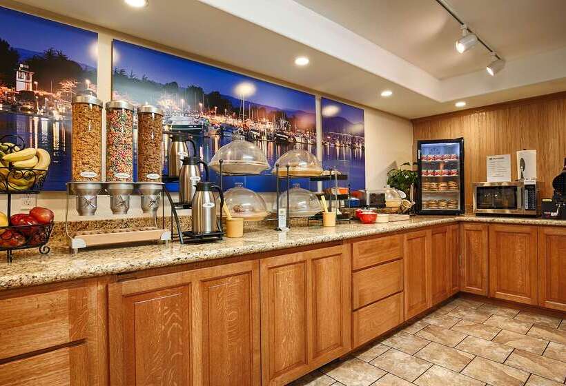 בית מלון כפרי Best Western Plus Humboldt Bay Inn