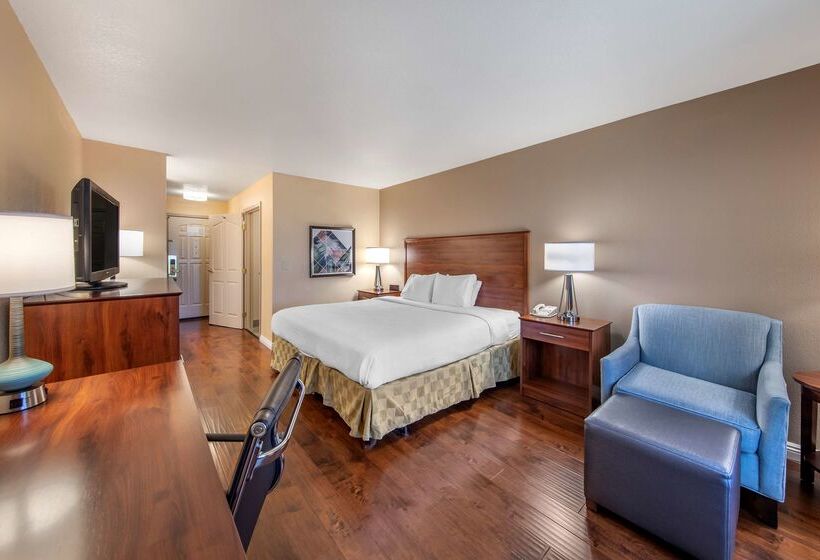 هتل Best Western Plus John Jay Inn & Suites