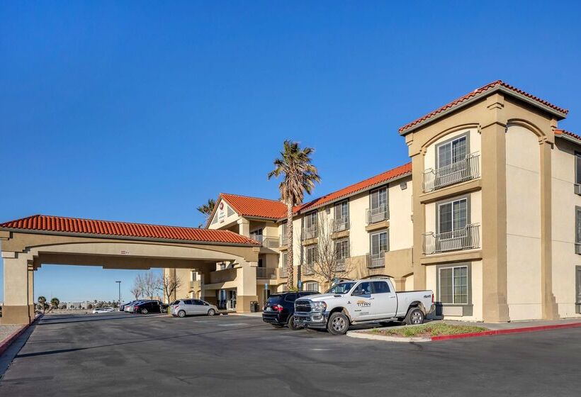 Hotel Best Western Plus John Jay Inn And Suites