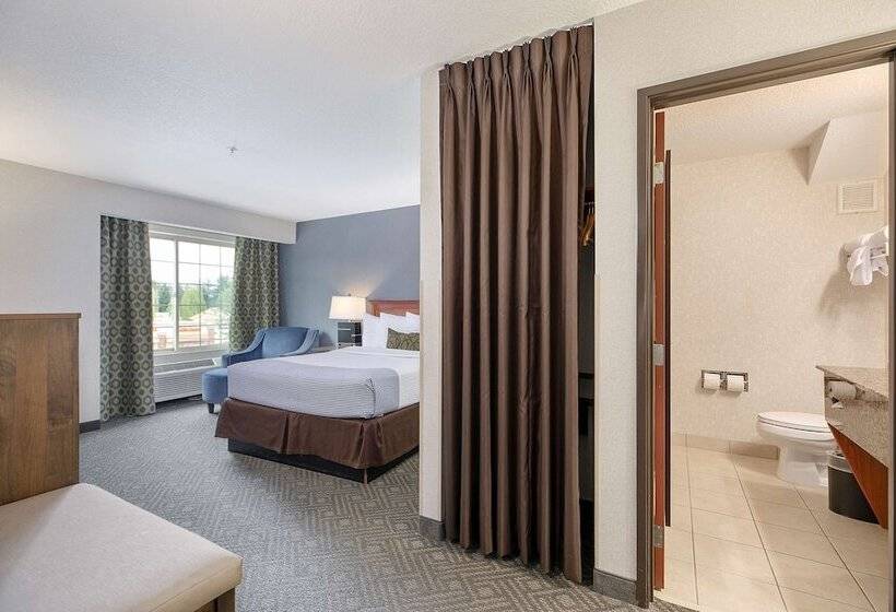 호텔 Best Western Plus Northwind Inn & Suites