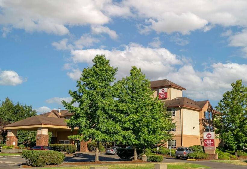 فندق Best Western Plus Park Place Inn & Suites