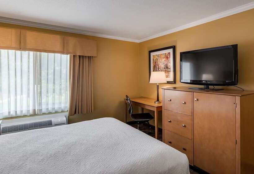 هتل Best Western Plus Windjammer Inn & Conference Center