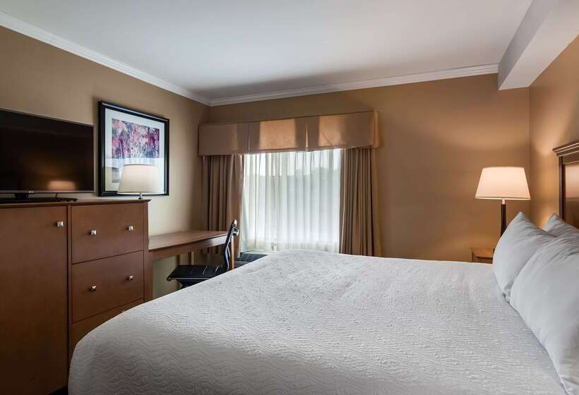 هتل Best Western Plus Windjammer Inn & Conference Center