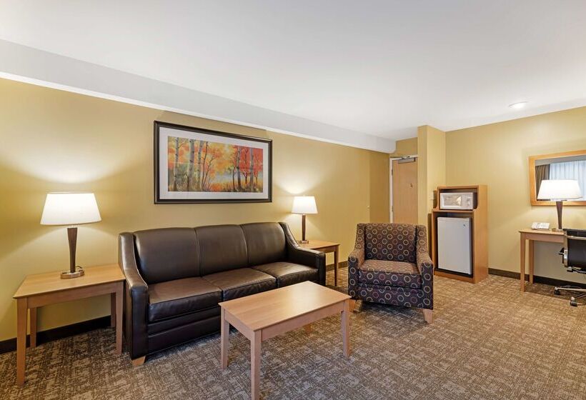 هتل Best Western Plus Windjammer Inn & Conference Center